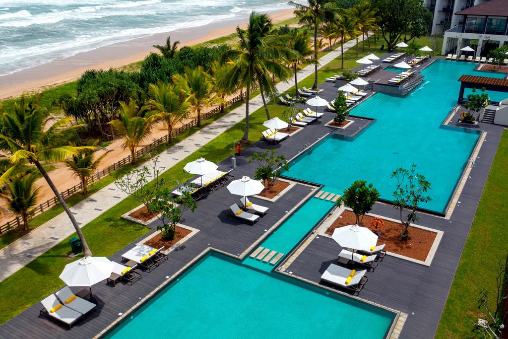Centara Ceysands Resort & Spa
