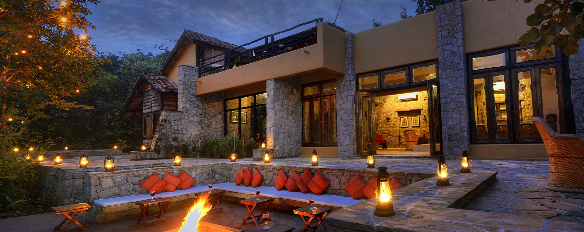 Kanha Earth Lodge, India
